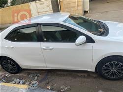 تۆیۆتا کۆرۆلا